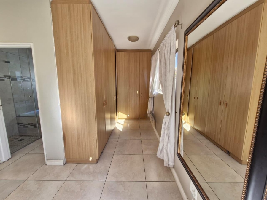 4 Bedroom Property for Sale in Kuilsrivier Industria Western Cape